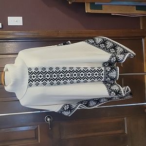 Black Rivet Poncho. F102